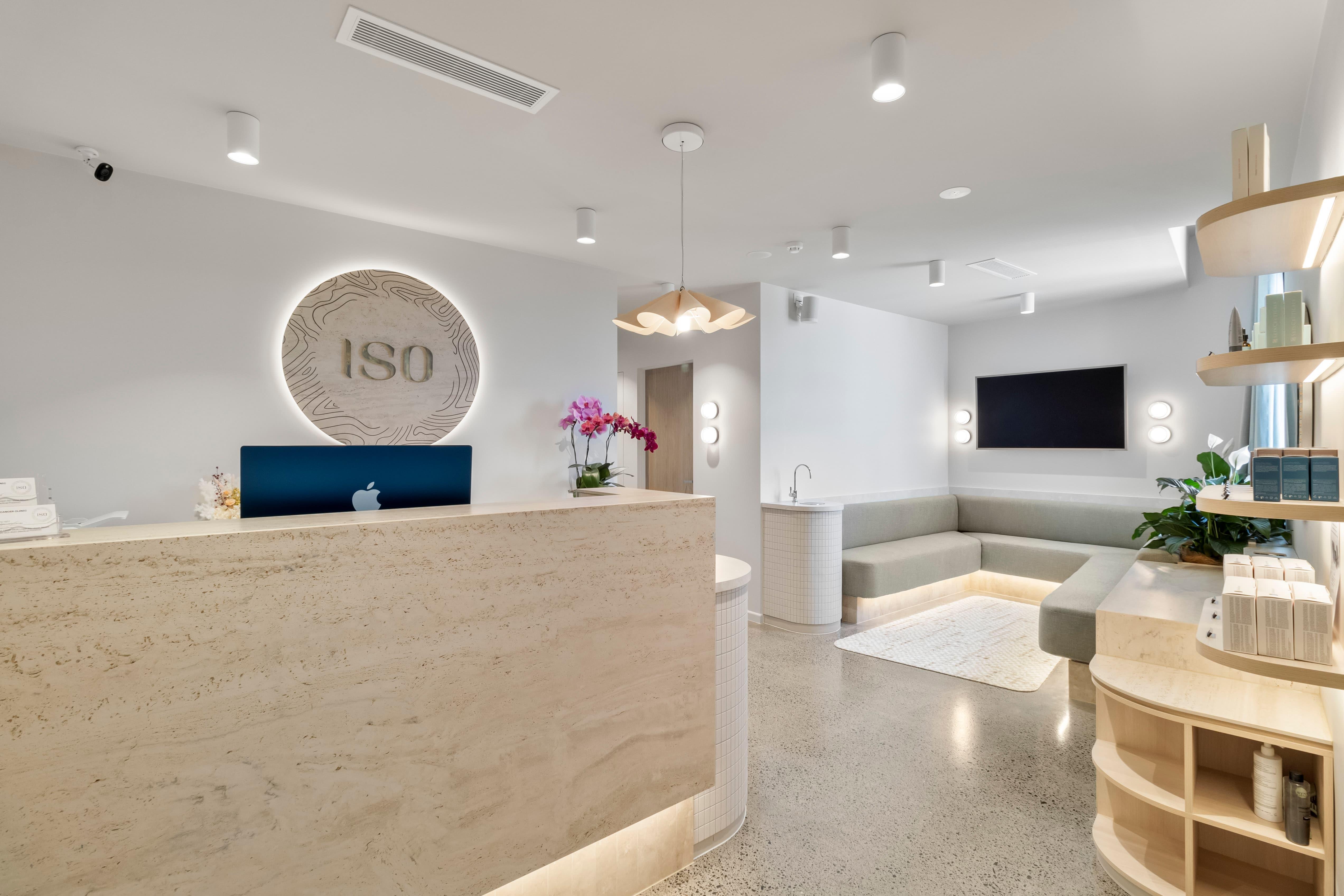 Dr Tina Fang Doctor-Led Cosmetic Clinic 