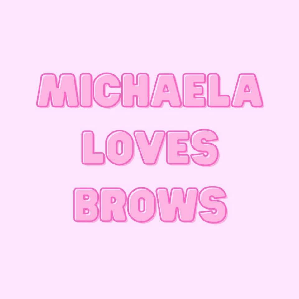 Michaela Loves Brows