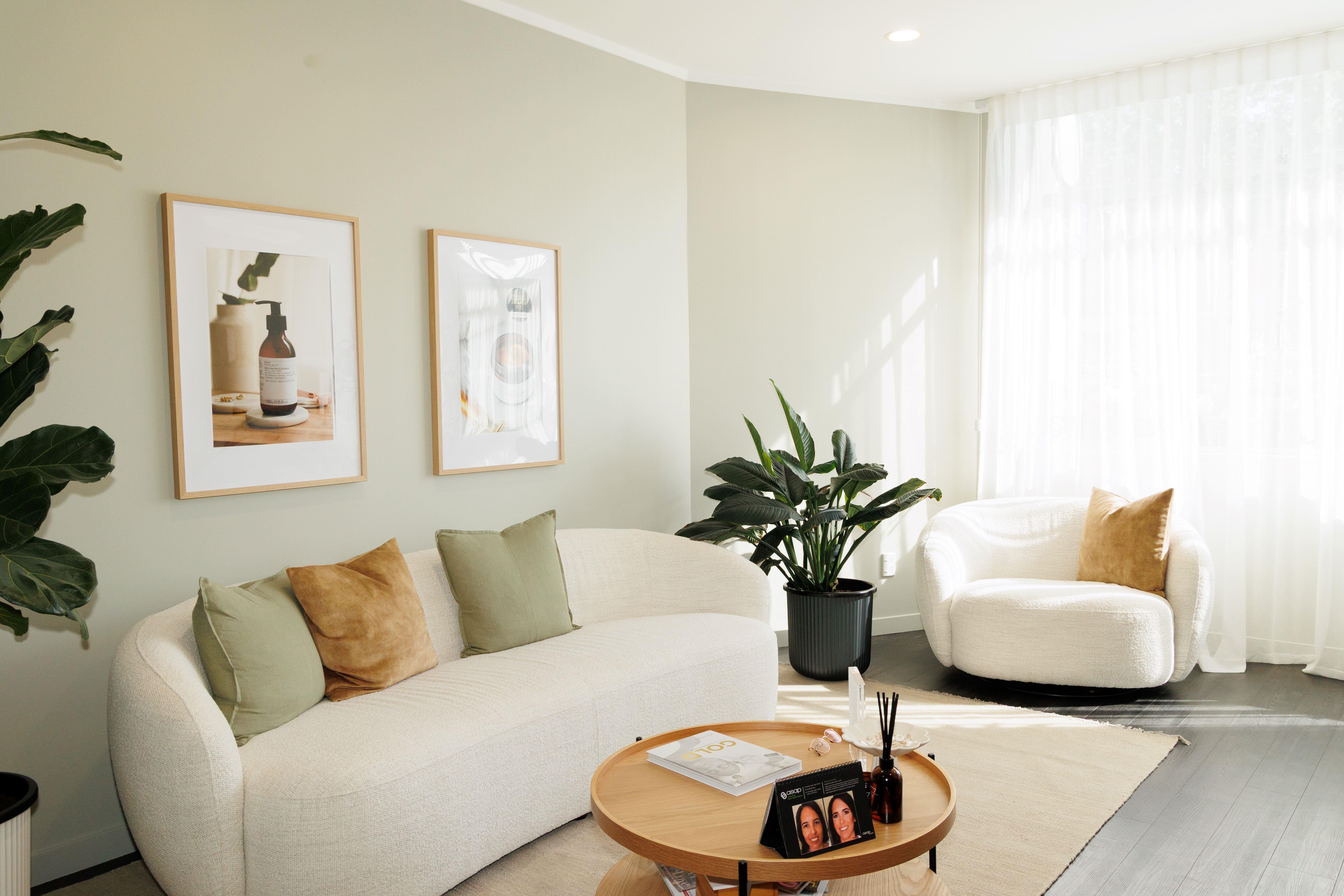 The Glow Space - Beauty, Aesthetics & Wellness