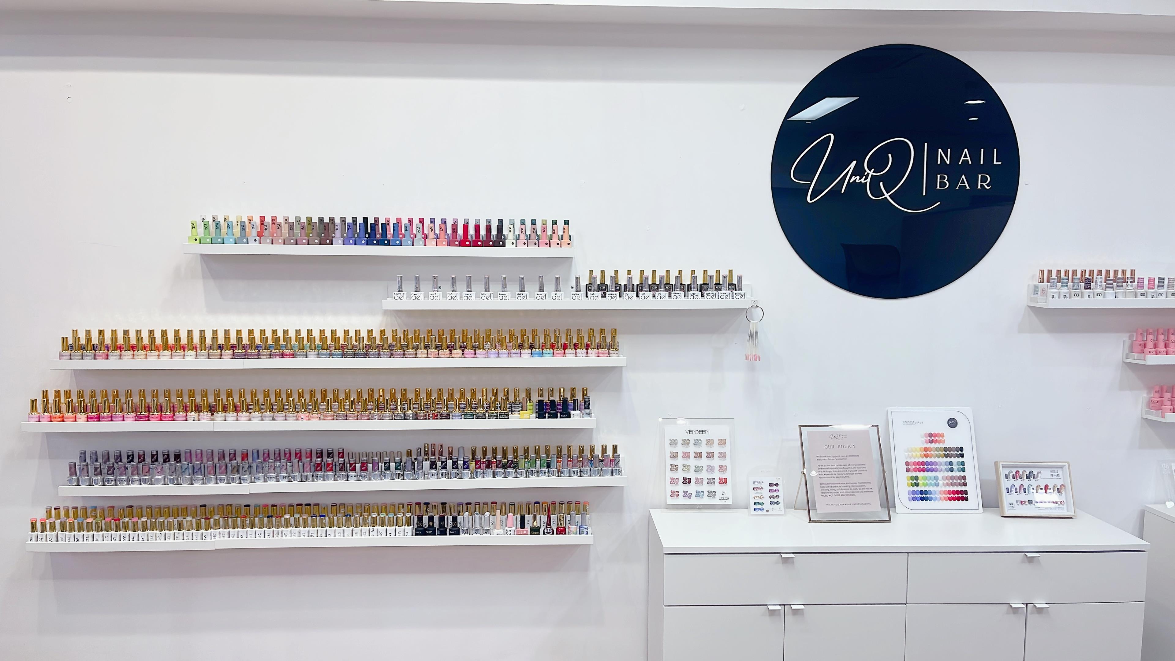 UniQ Nail Bar