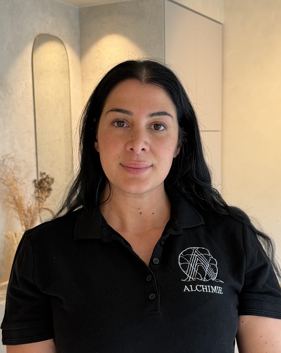Nisserine Chari, Therapist at Alchimie Spa