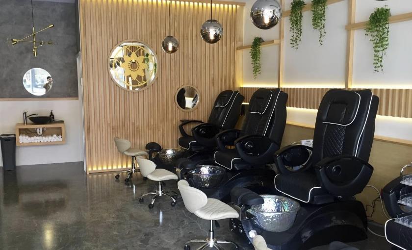 Longbay nails & beauty