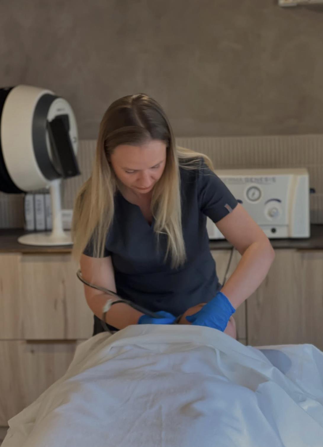 Silk and Dew Aesthetic Clinic