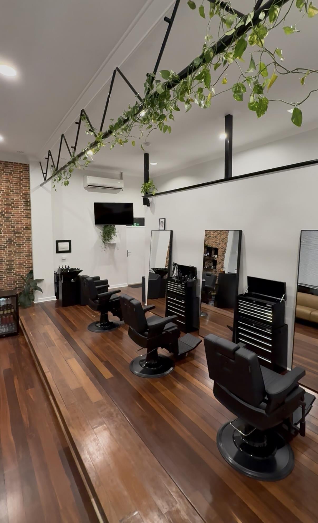 La Nena Barber Craft