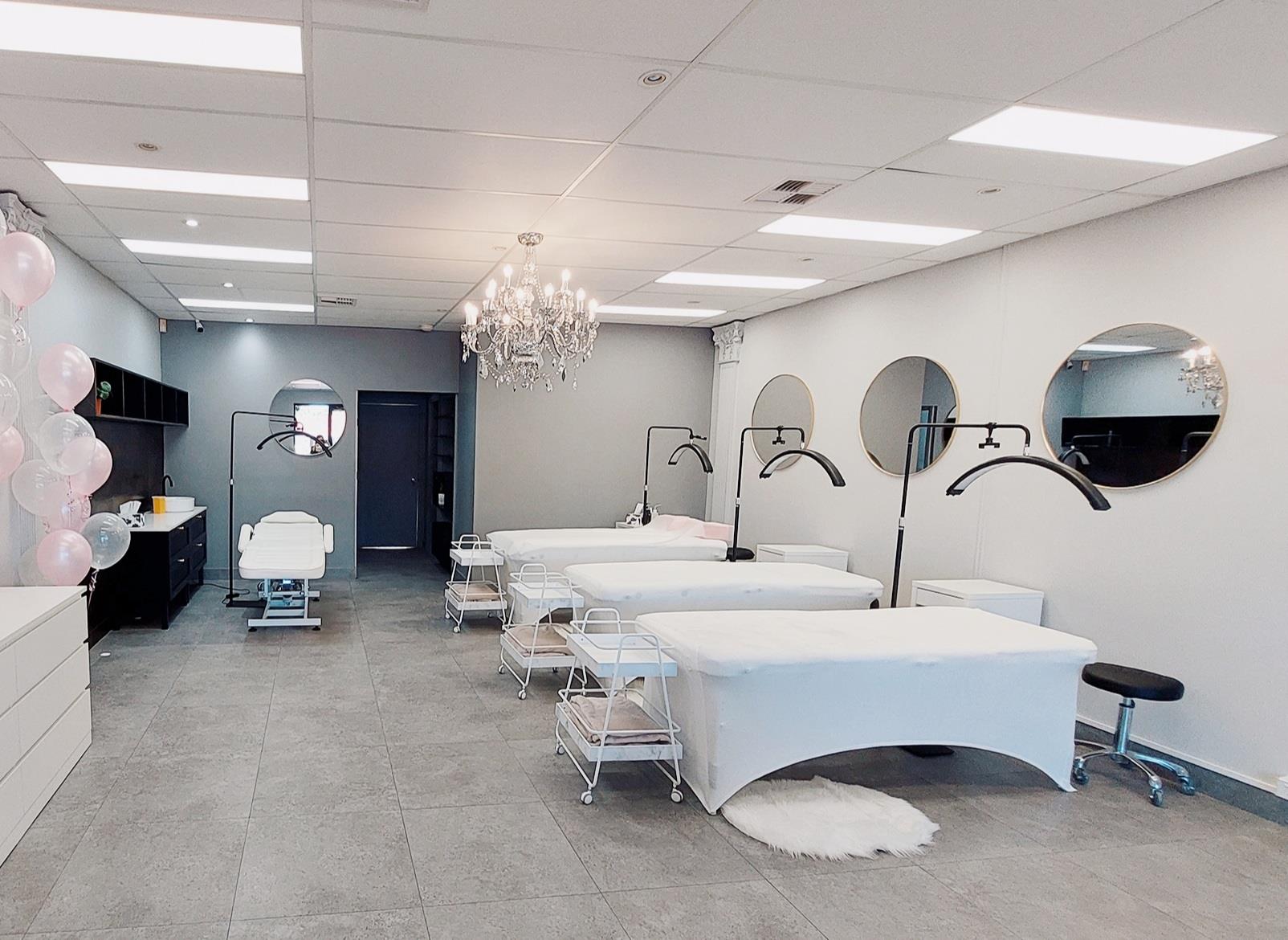 Lavish Beauty Lab