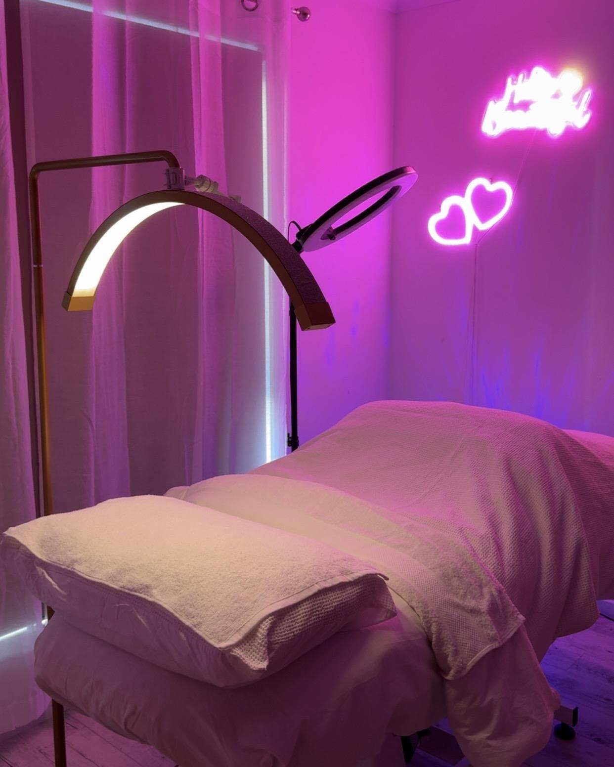 Meraki Lashes & Beauty