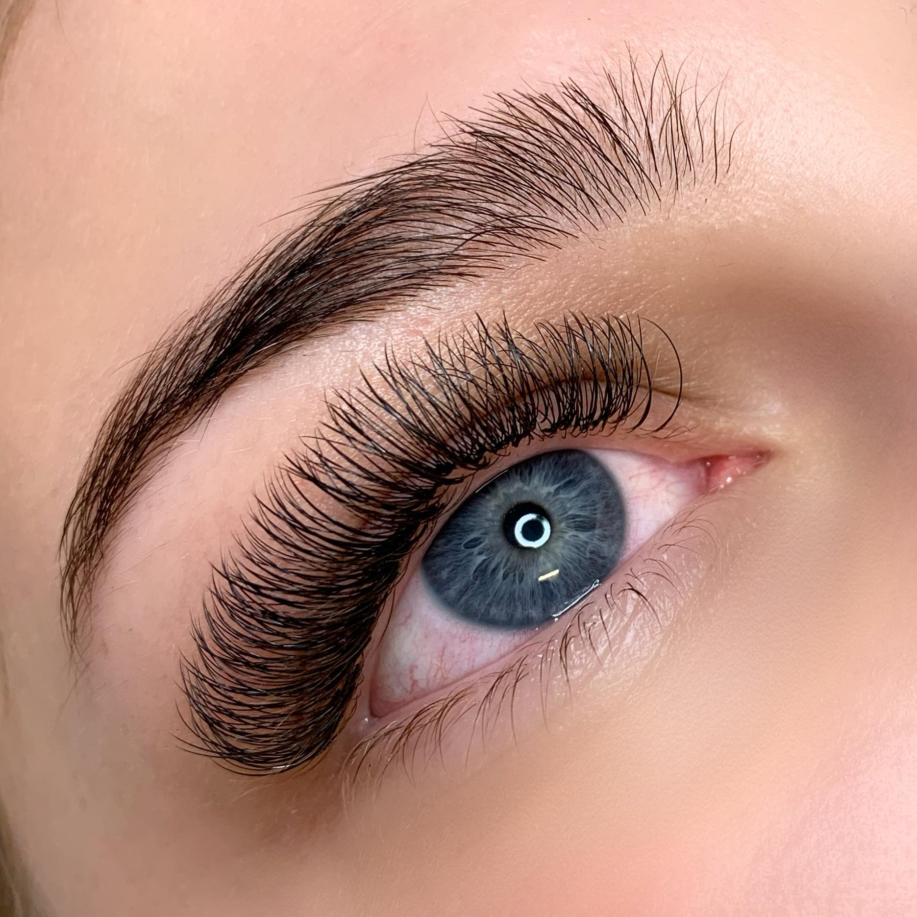 Lustful Lashes