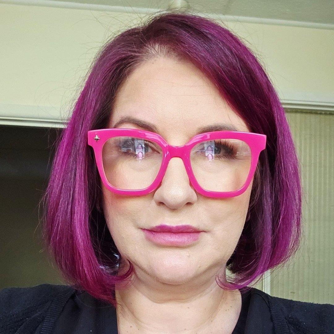 Simply Beautiful with Emma